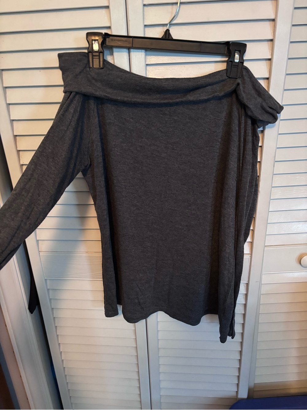 GAP Women's Gray Knit Off the Shoulder Top- Dark Heather